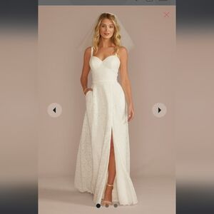 Sparkle lace corset bodice A-line wedding dress soft white size22 David's Bridal